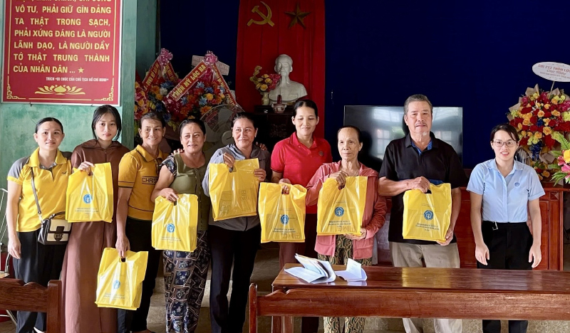 Niềm vui tuổi "xế chiều"