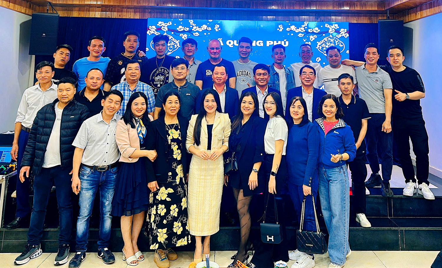 Tết ấm quê hương