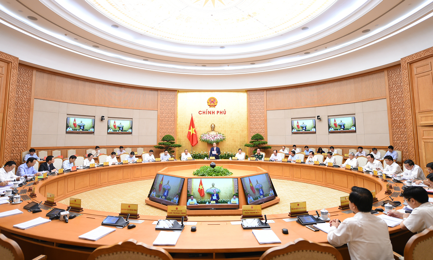 Khi thể chế "đi trước, mở đường"