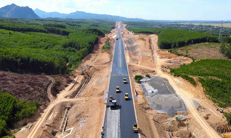 Thủ tướng yêu cầu rà soát, báo cáo đầy đủ các dự án đầu tư có khó khăn, vướng mắc