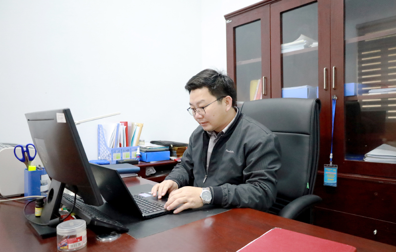 Những tấm gương tiêu biểu, mẫu mực