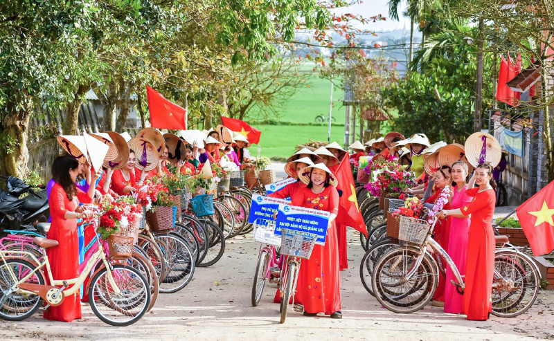 Sáng tạo tôn vinh phụ nữ Việt