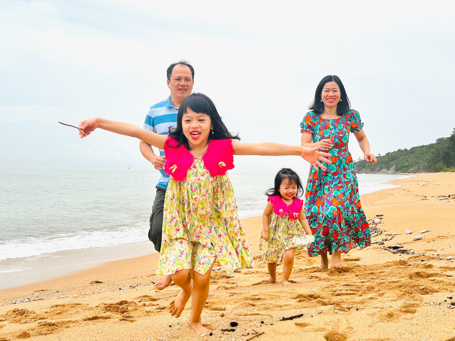 Hạnh phúc cho mọi người