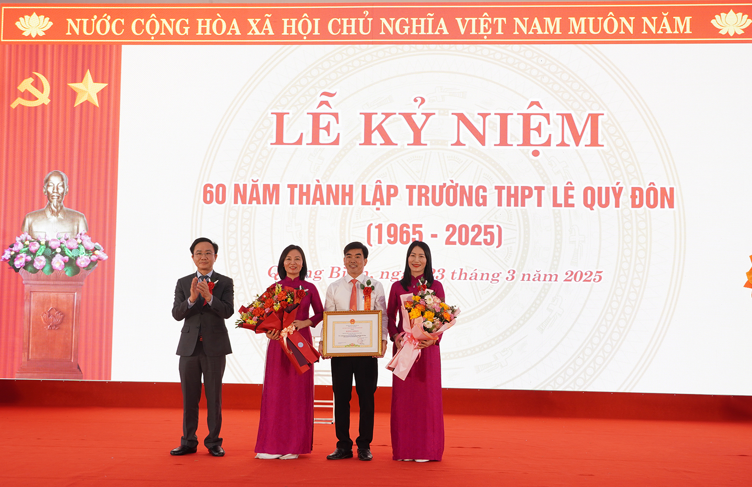 Lễ kỷ niệm 60 năm thành lập Trường THPT Lê Quý Đôn