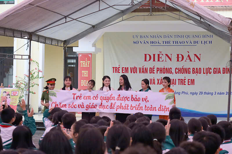 Trẻ em với vấn đề phòng, chống bạo lực gia đình và xâm hại trẻ em