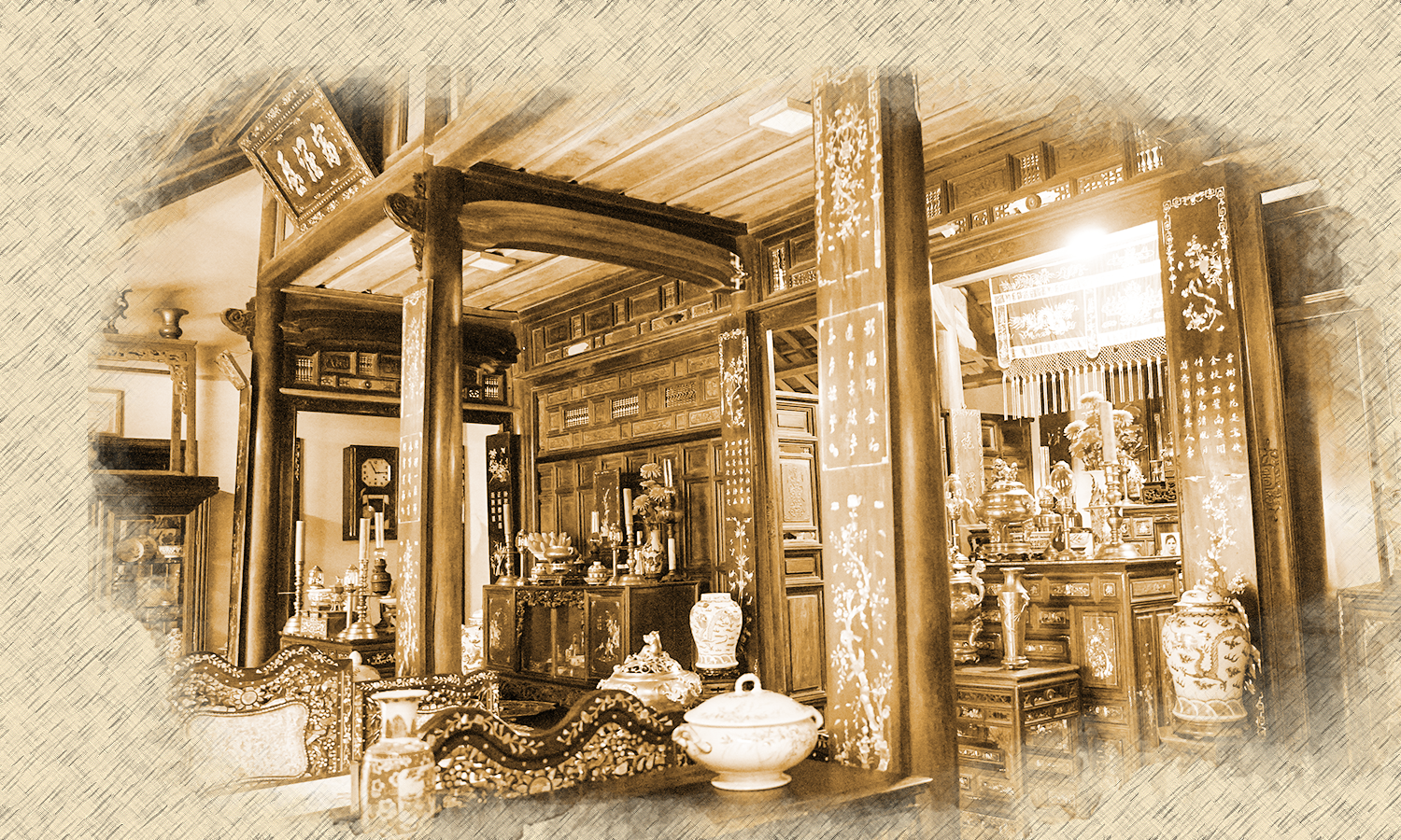 Nhà cổ trong lòng phố