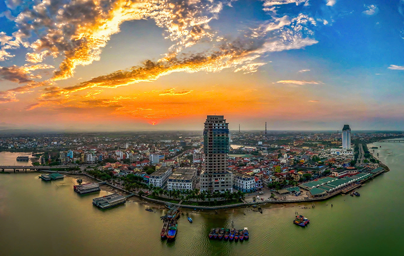 Quảng Bình muôn vẻ