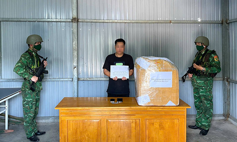 Bộ đội Biên phòng tỉnh phối hợp đấu tranh chuyên án, thu giữ 12kg cần sa