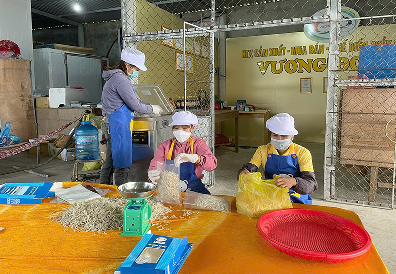 Đưa nguồn vốn đến với người nghèo và đối tượng chính sách