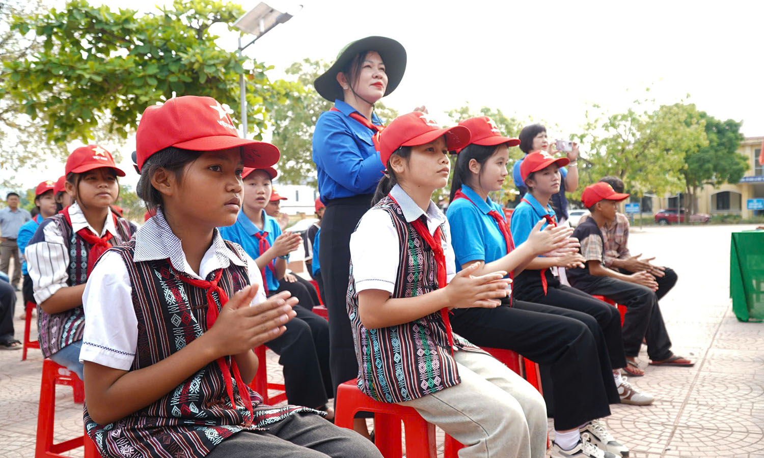Hội đồng trẻ em tỉnh: Giao lưu tại Trường phổ thông Dân tộc nội trú huyện Quảng Ninh