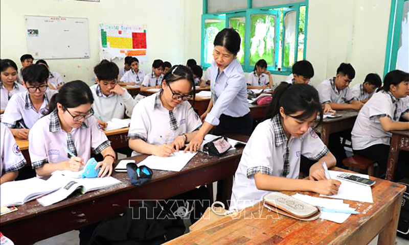 Công điện về tổ chức kỳ thi tốt nghiệp THPT và tuyển sinh đầu cấp