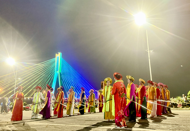 Lễ hội cầu ngư rằm tháng tư và phát động ra quân đánh bắt hải sản