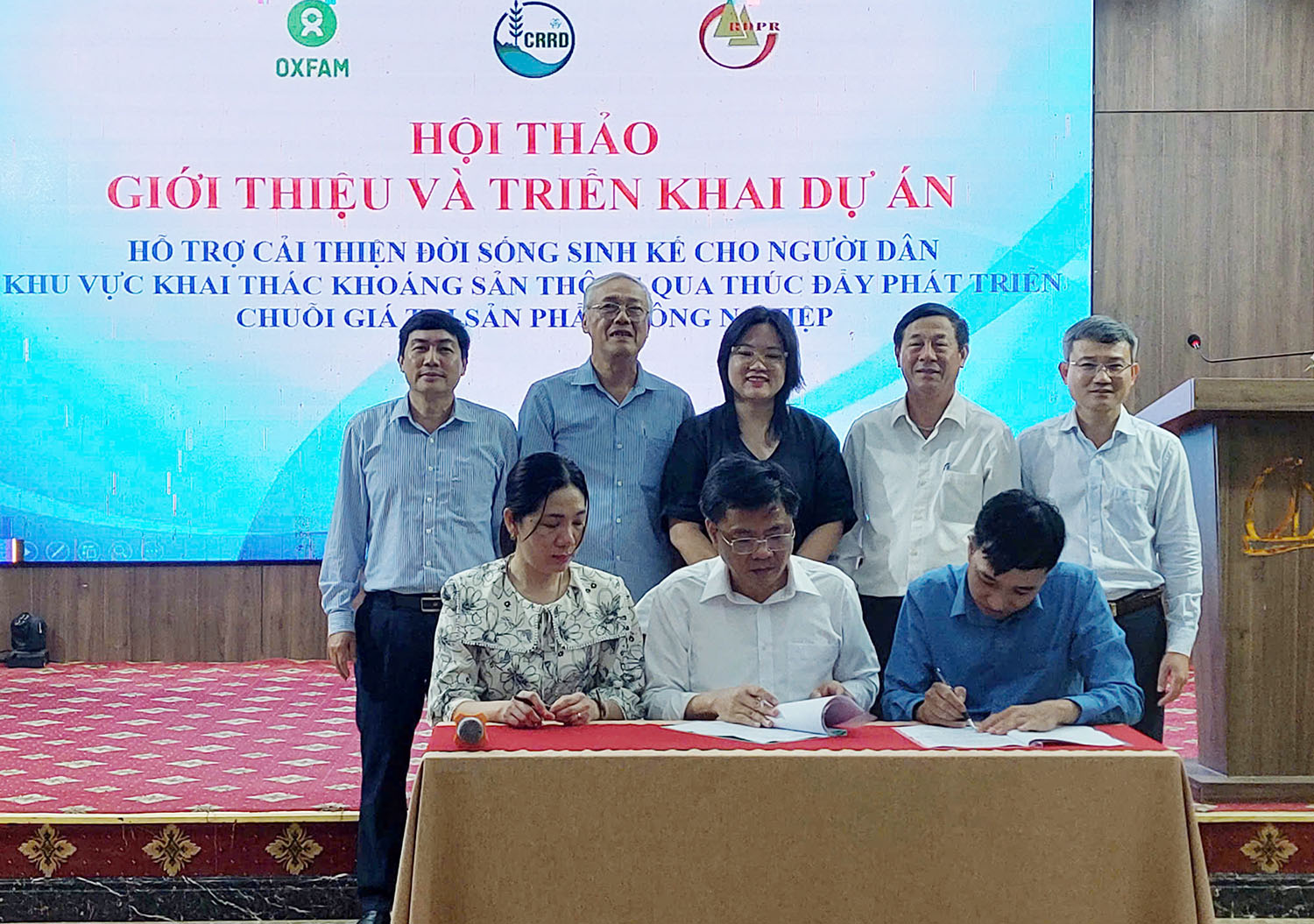Hỗ trợ cải thiện đời sống sinh kế cho người dân khu vực khai thác khoáng sản