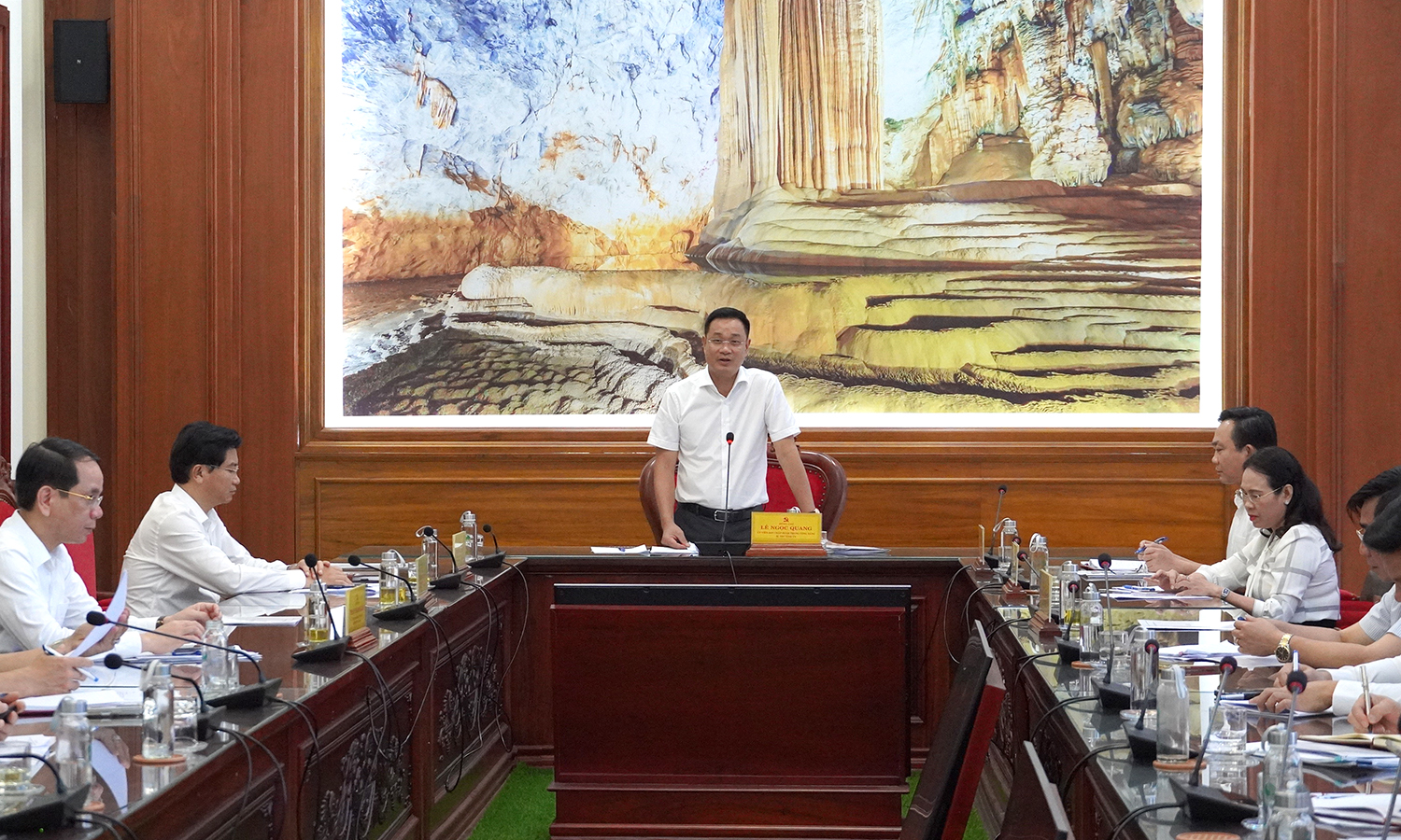 Quyết tâm hoàn thành xóa nhà tạm, nhà dột nát cho hộ nghèo, hộ cận nghèo (đợt 1) trong tháng 6/2025