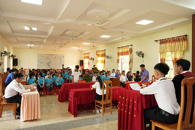 Phiên tòa giả định về phòng chống xâm hại và bóc lột tình dục trẻ em trên không gian mạng