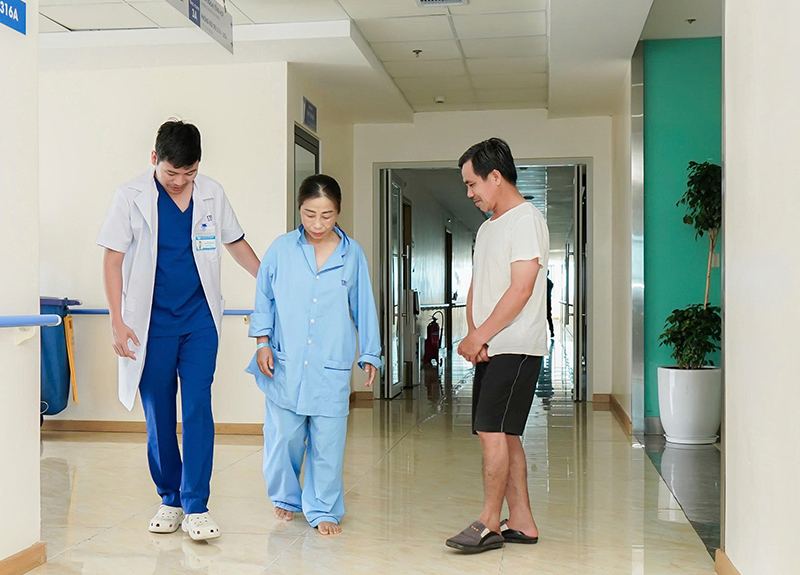 TTH Quảng Bình áp dụng kỹ thuật hiện đại trong phẫu thuật điều trị rách sụn chêm khớp gối