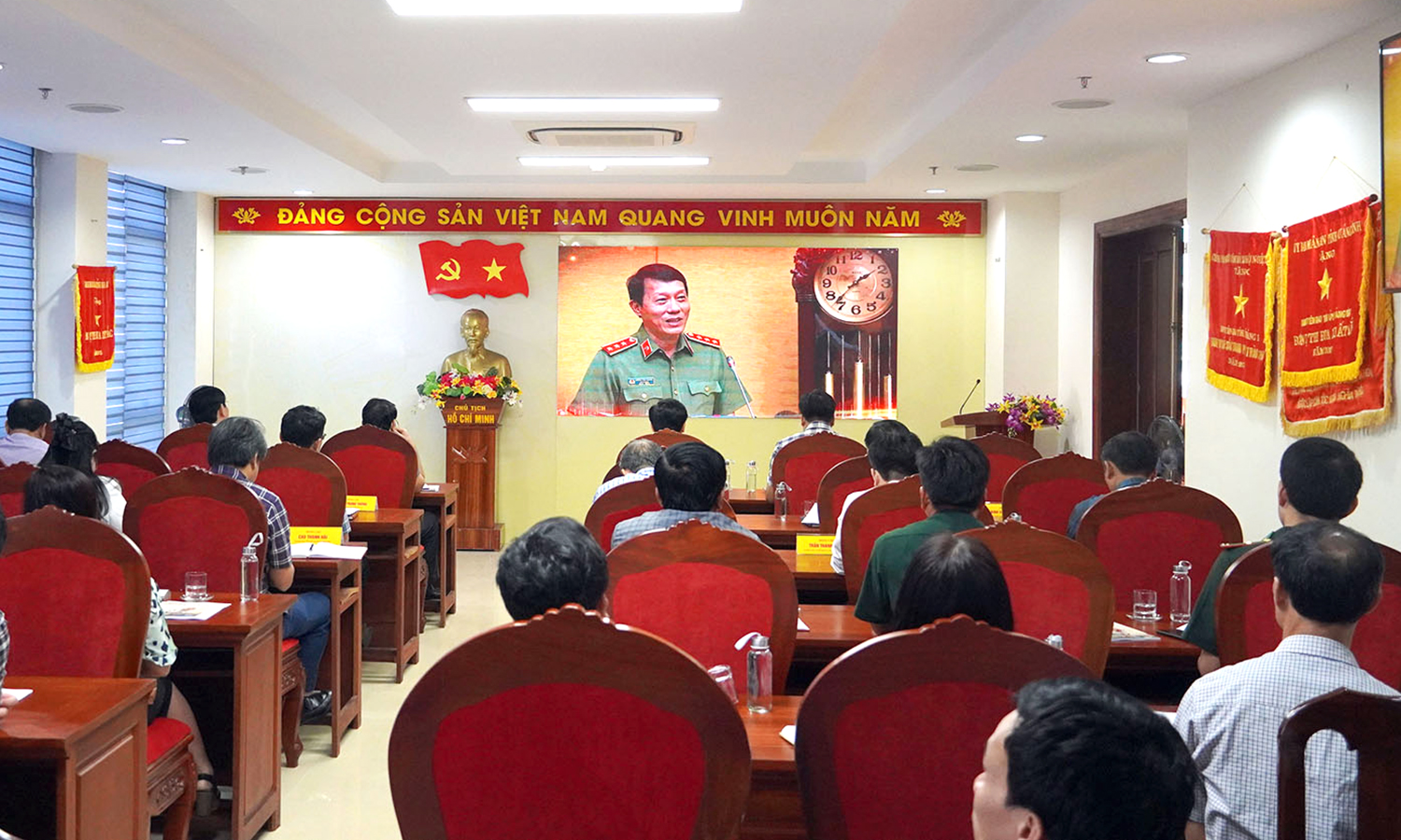 Đẩy mạnh tuyên truyền các chủ trương lớn của Đảng và Nhà nước