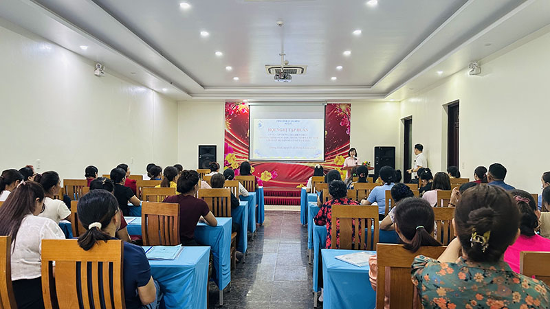 Phổ biến kiến thức chuyên đề về sàng lọc trước sinh và sơ sinh