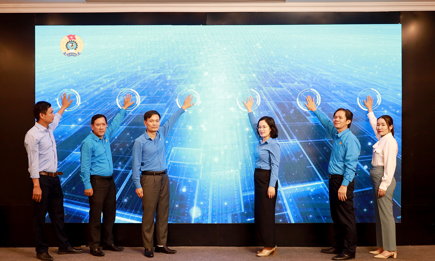Lan tỏa phong trào "Bình dân học vụ số" trong các cấp Công đoàn