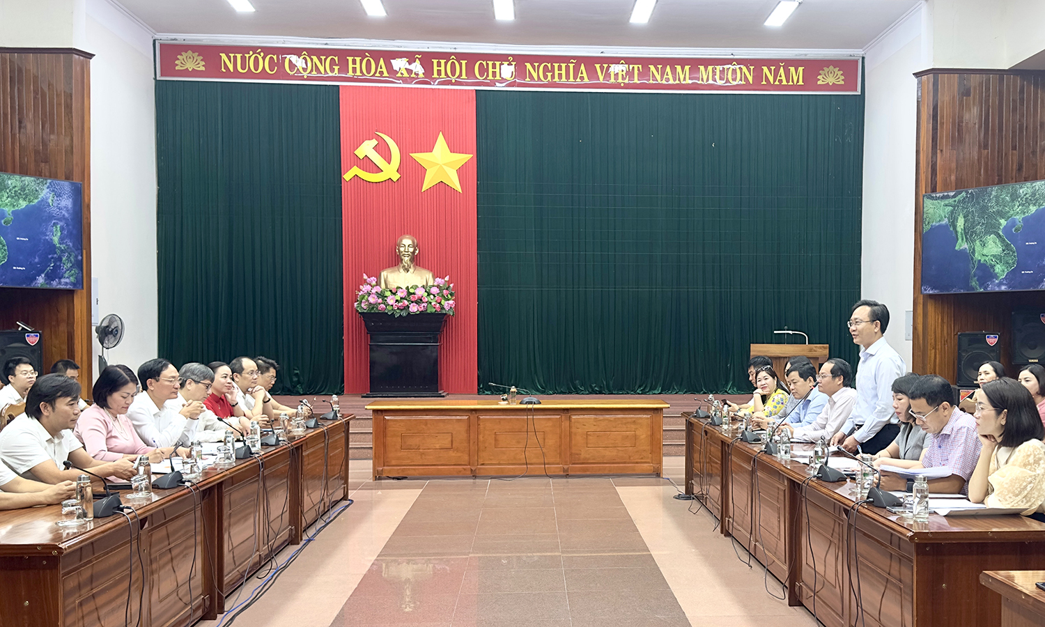 Đoàn công tác Học viện Chính trị quốc gia Hồ Chí Minh nghiên cứu thực tế tại Quảng Bình