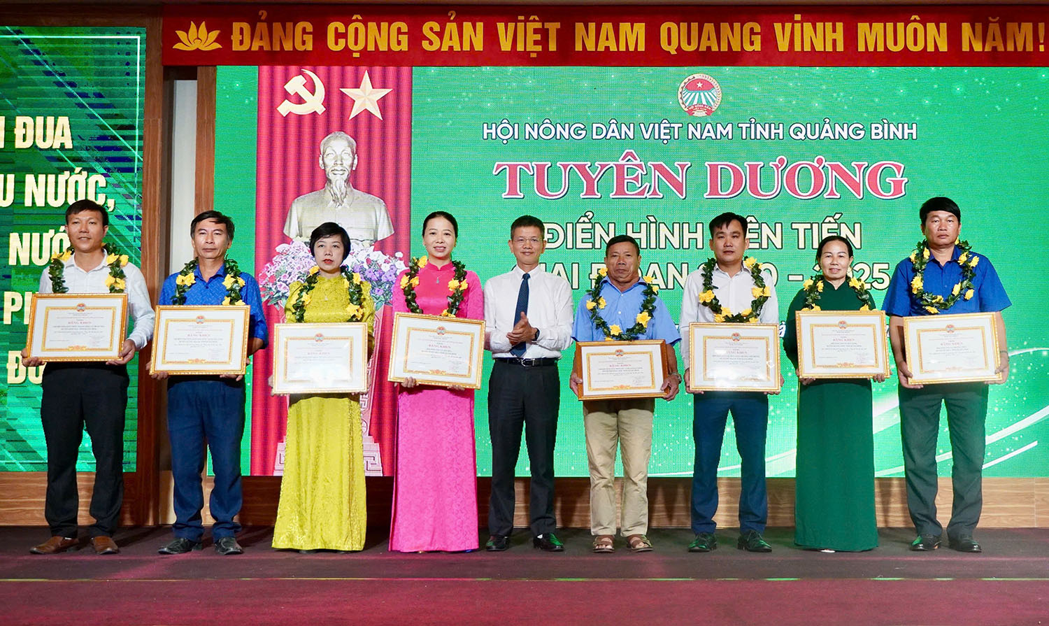 Tuyên dương điển hình nông dân tiên tiến giai đoạn 2020-2025