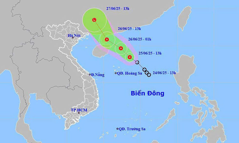 Chủ động ứng phó với áp thấp nhiệt đới trên biển Đông