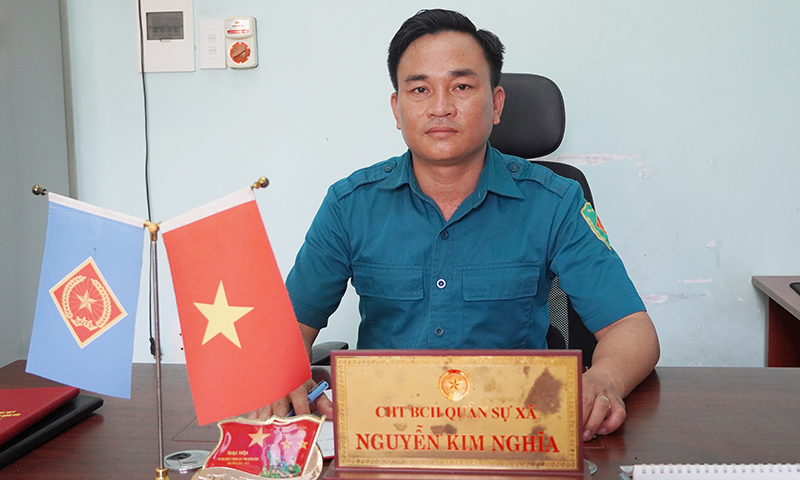 Chỉ huy trưởng Quân sự xã gương mẫu, trách nhiệm