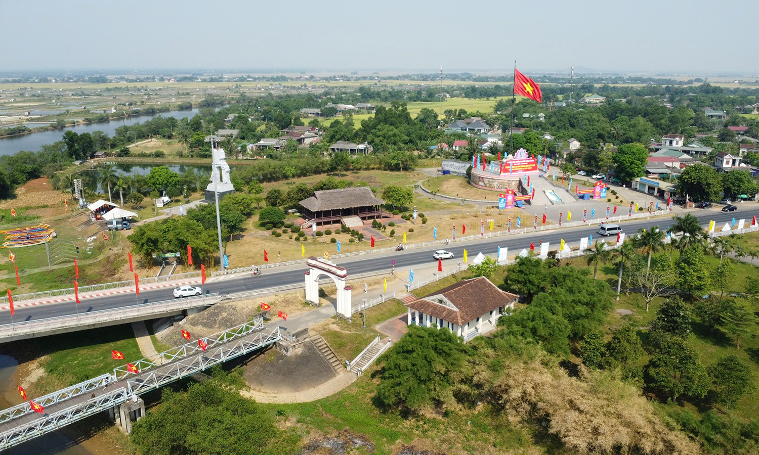 Muôn người một hướng!